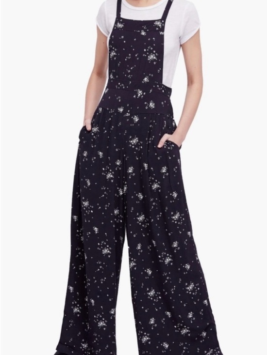Free People Pants - Free People sweet in the streets Black Floral Wide-Leg Bib Jumpsuit